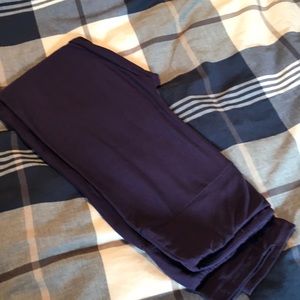 Lularoe eggplant solid OS leggings